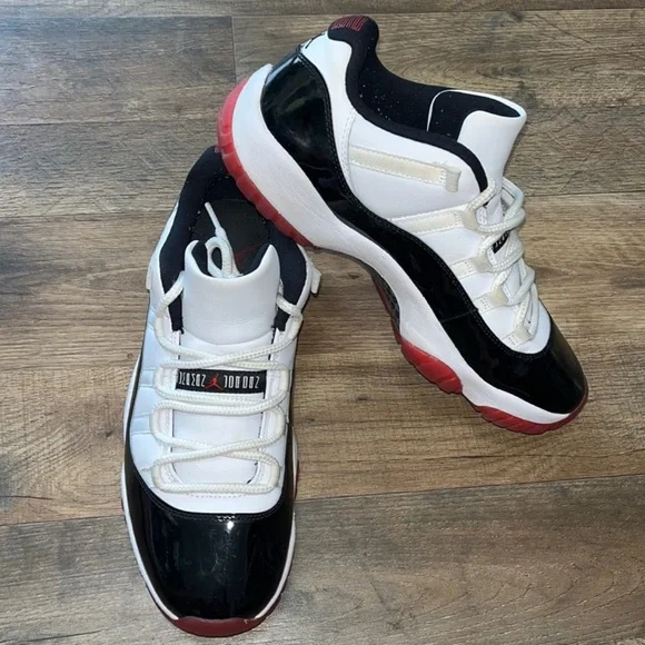 Jordan 11 Retro Low Concord Bred size 10 AV2187-160
2020 PRE-OWNED - Picture 1 of 5